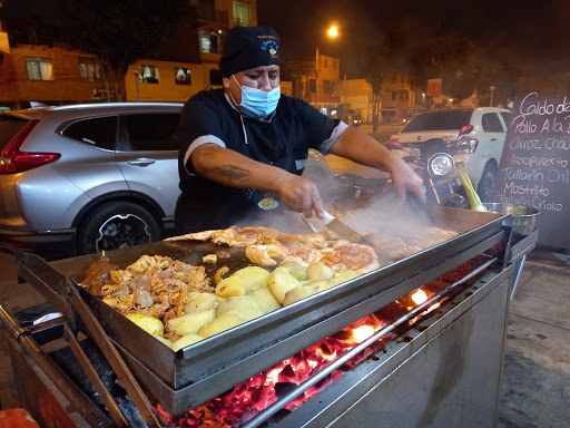 EL ENCANTO DEL SUR (POLLERÍA-CHIFA-BROSTERÍA)