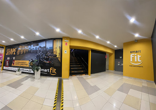 Gimnasio Smart Fit - Mallplaza Bellavista